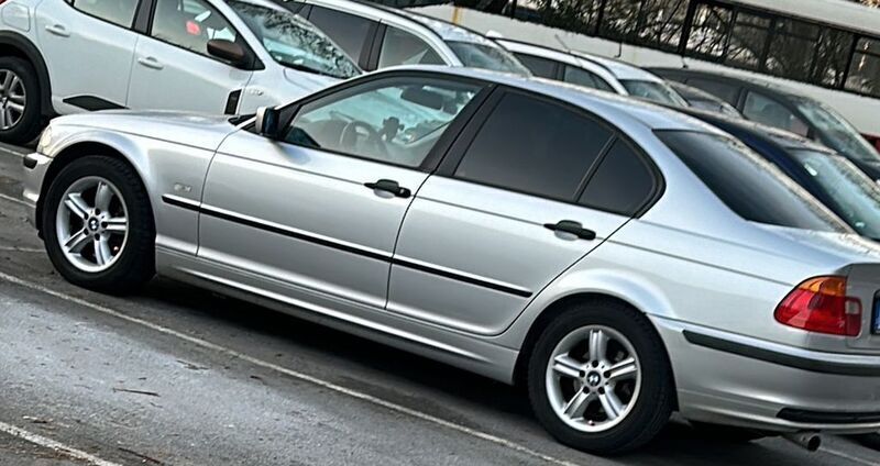 Second-hand BMW 316 105 CP (77 kW) 2001 Argintiu Berlinǎ