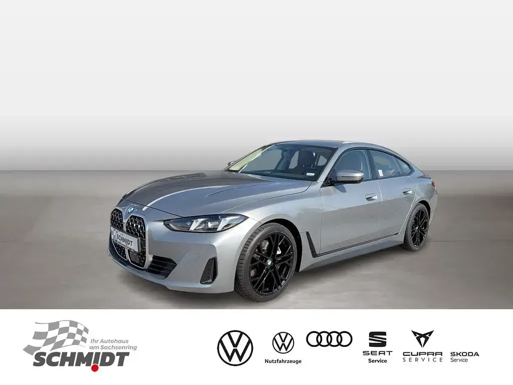 Gebraucht BMW 430 286 PS (210 kW) 2024 Grau Coupé