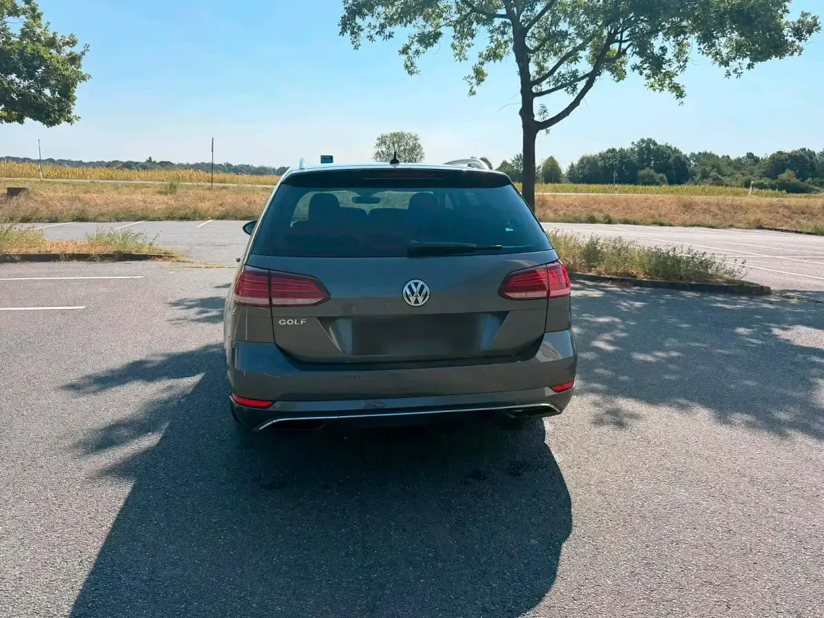 Gebraucht VW Golf VII Join 150 PS (110 kW) 2019 Grau Kombi