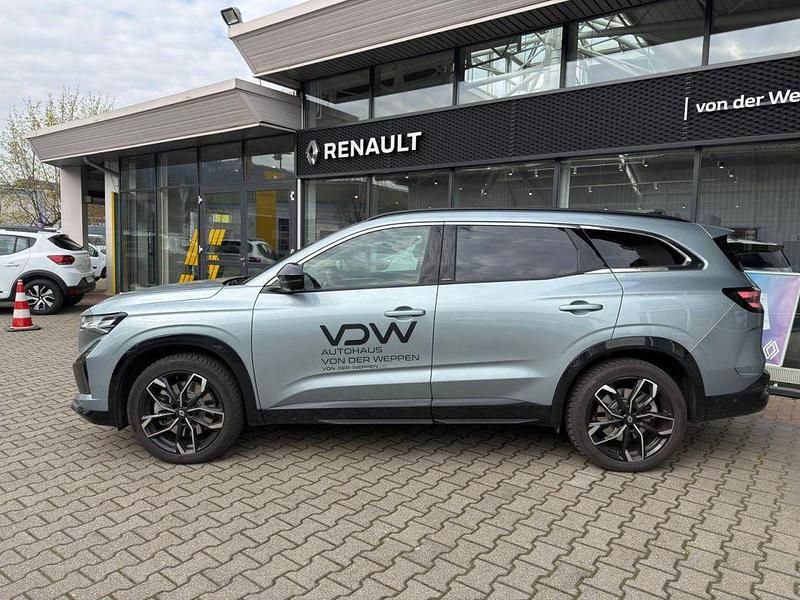 Neu Renault Espace Iconic 131 PS (96 kW) 2025 Grau SUV