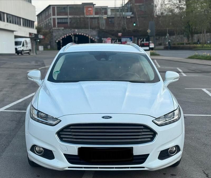Gebraucht Ford Mondeo 150 PS (110 kW) 2016 Weiß Kombi