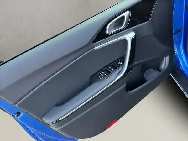 Neu Kia Ceed 150 PS (110 kW) 2025 (b3l) blue flame m Kleinwagen