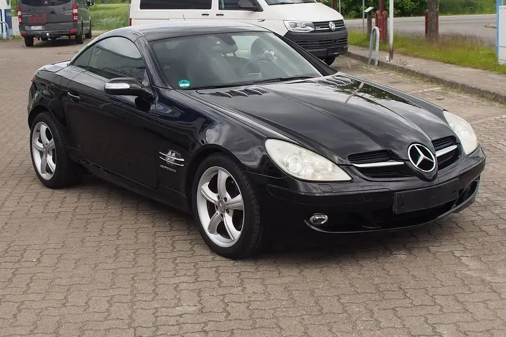 Usata Mercedes SLK200 163 CV (119 kW) 2004 Nero Cabrio