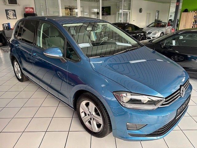 Gebraucht VW Golf VII Comfortline 125 PS (91 kW) 2015 Blau Limousine