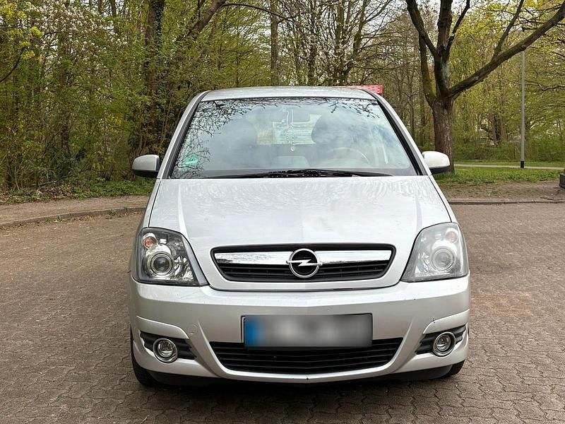 Gebraucht Opel Meriva 105 PS (77 kW) 2010 Silber Van / Kleinbus