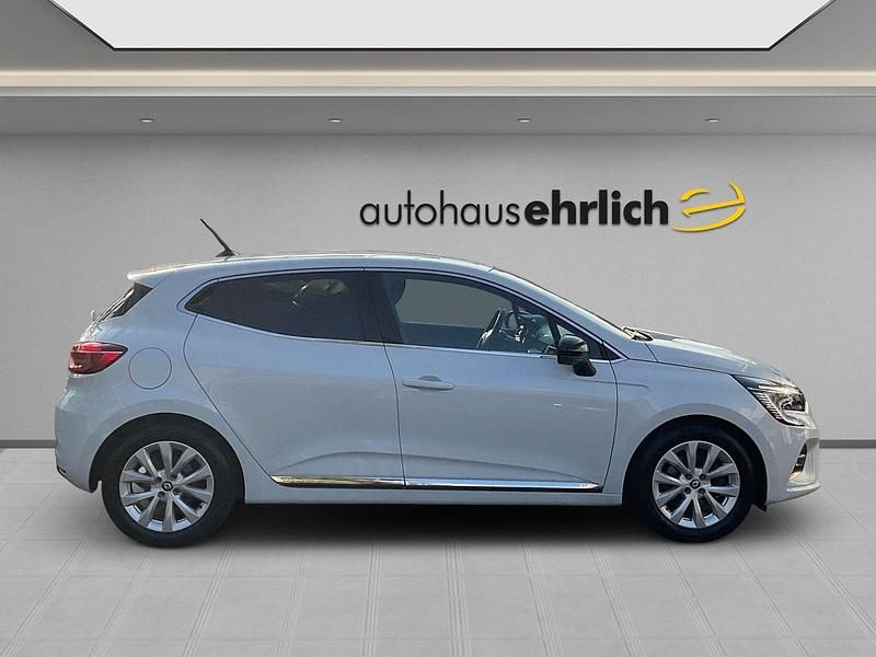 Gebraucht Renault Clio V Intens 140 PS (102 kW) 2022 Weiß Kleinwagen
