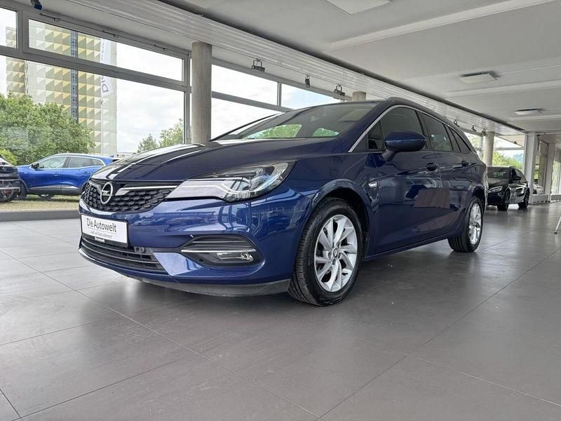 Gebraucht Opel Astra Elegance 122 PS (89 kW) 2021 Nautic blau Kombi