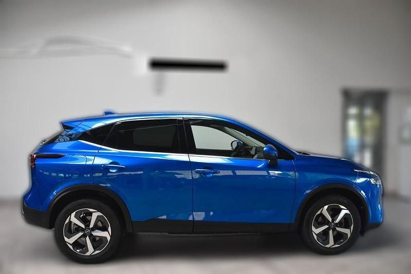 Blau metallic Gebraucht 2024 Nissan Qashqai 360º SUV | 29.050 € - Bild 1/4
