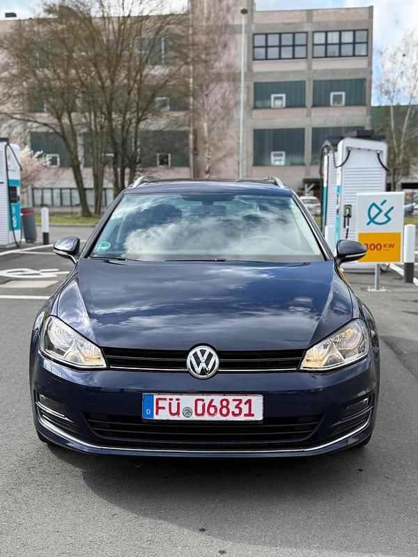 Gebraucht VW Golf VII Allstar 110 PS (80 kW) 2016 Blau Kombi