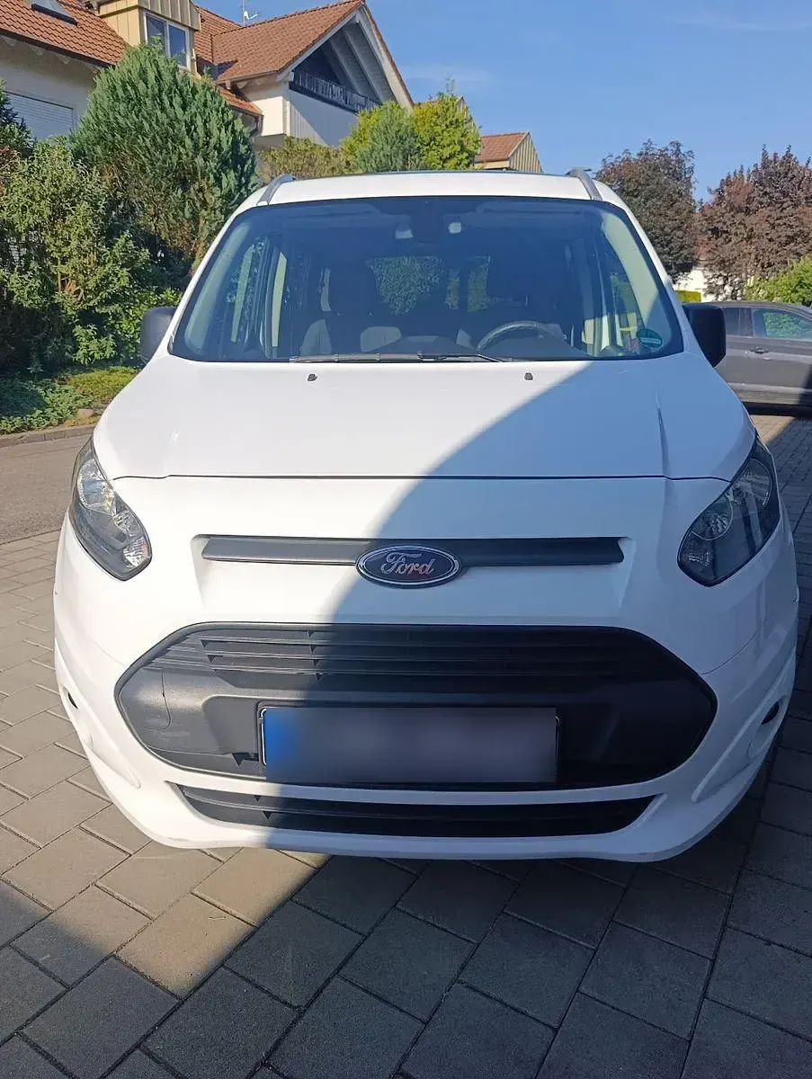 Gebraucht Ford Tourneo Connect Titanium 150 PS (110 kW) 2015 Weiß Van / Kleinbus