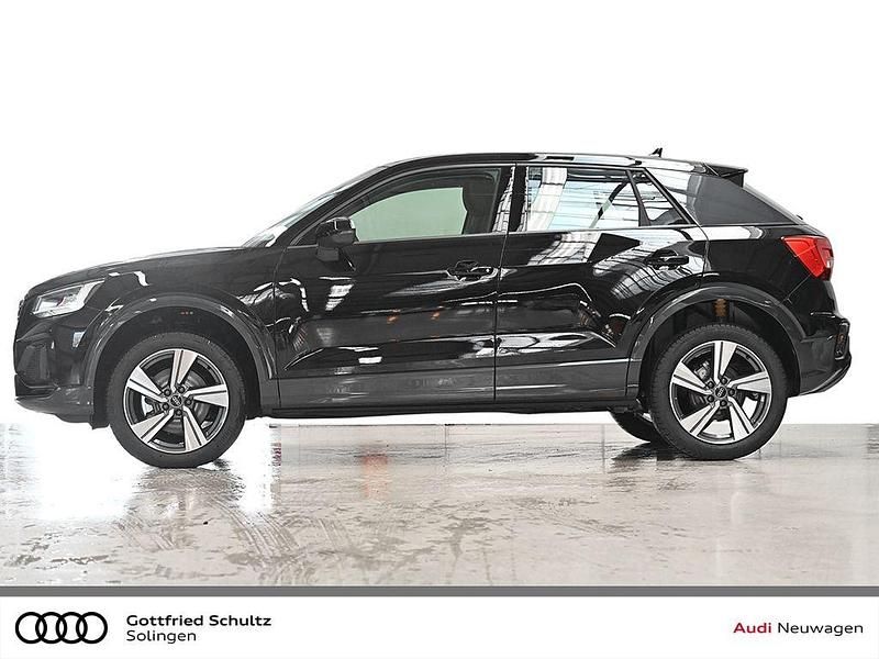 Neu Audi Q2 Advanced 150 PS (110 kW) 2026 Schwarz SUV