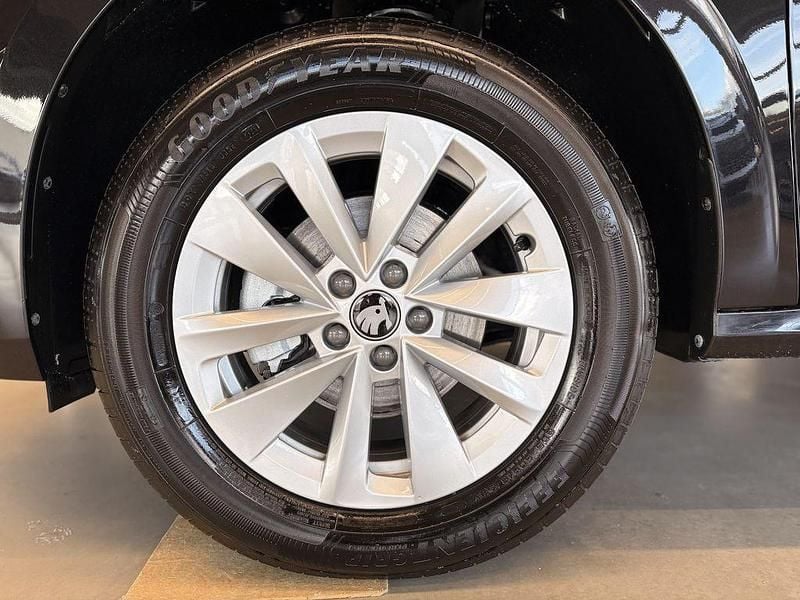 Neu Skoda Kamiq Selection 150 PS (110 kW) 2026 Schwarz SUV