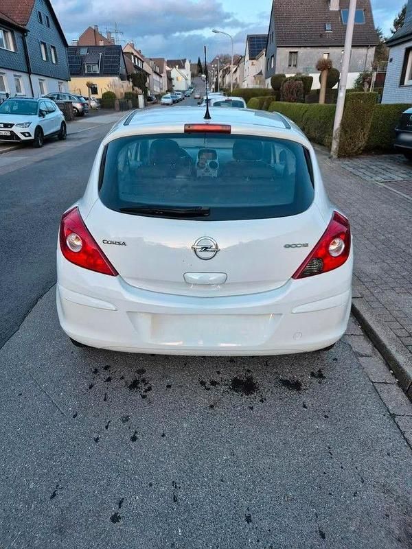 Gebraucht Opel Corsa Selection 69 PS (50 kW) 2011 Weiß Kleinwagen