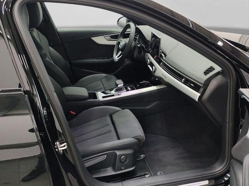 Gebraucht Audi A4 S-Line 204 PS (150 kW) 2025 Schwarz Kombi