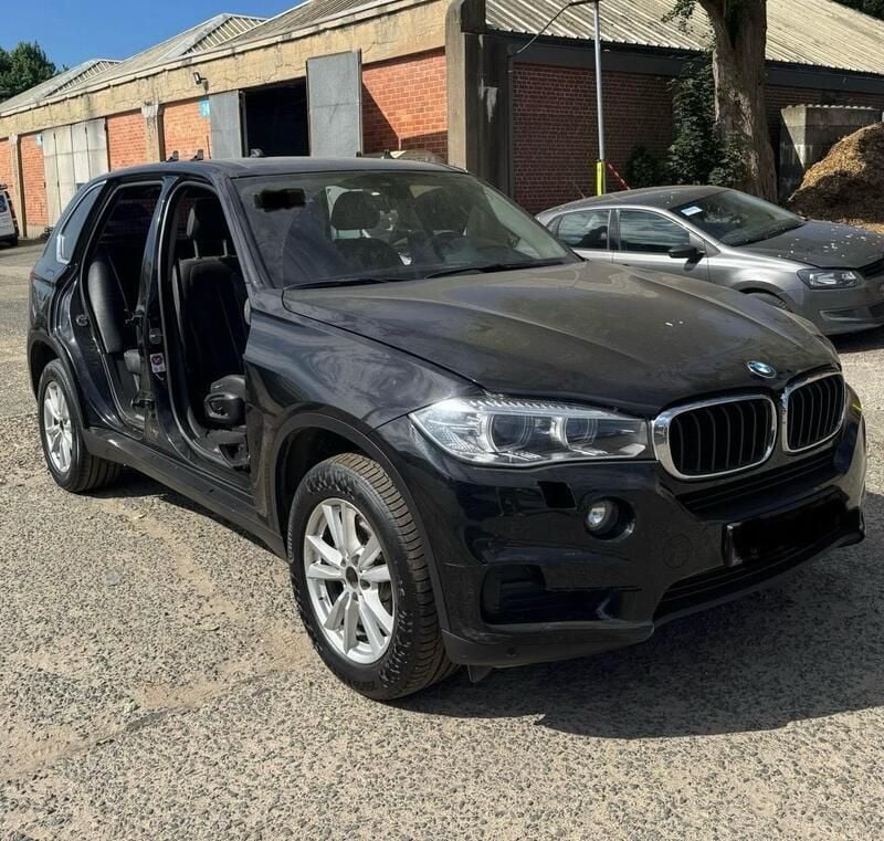 Schwarz Gebraucht 2015 BMW X5 SUV | 9.000 € - Bild 1/4