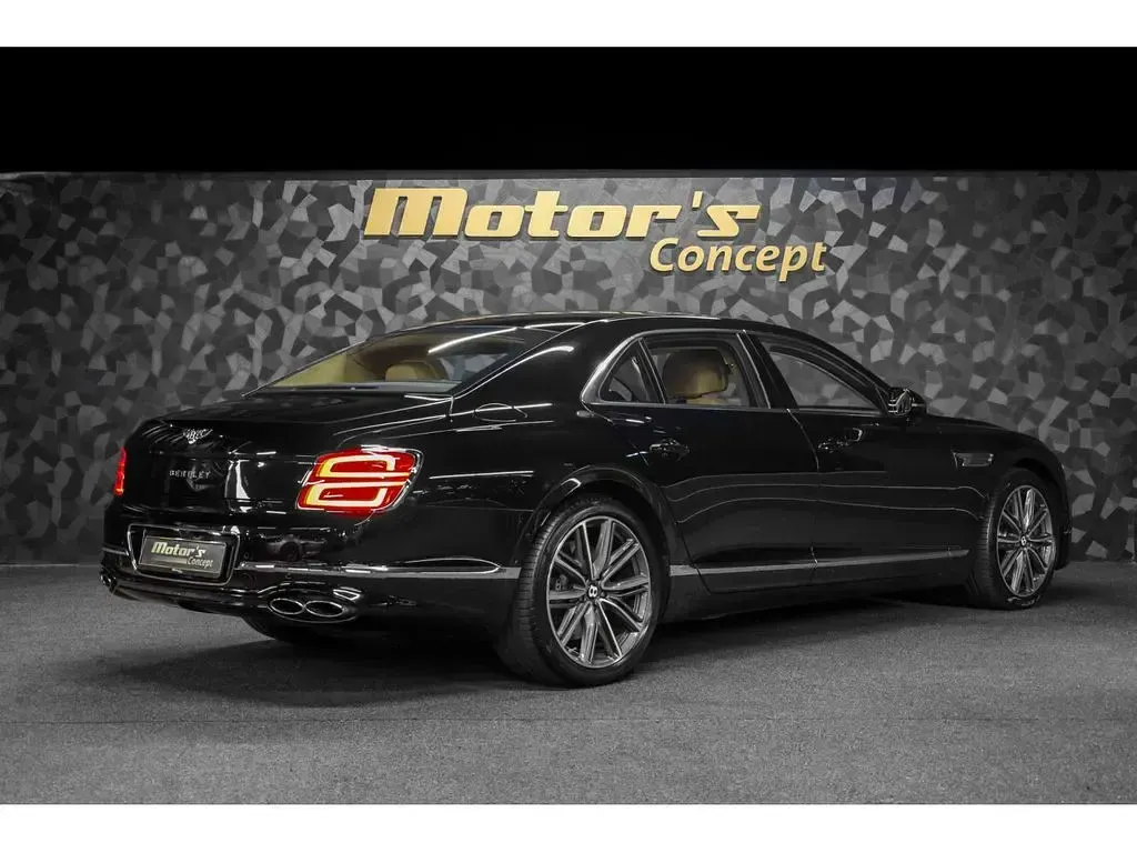 Gebraucht Bentley Flying Spur 549 PS (403 kW) 2021 Schwarz Limousine