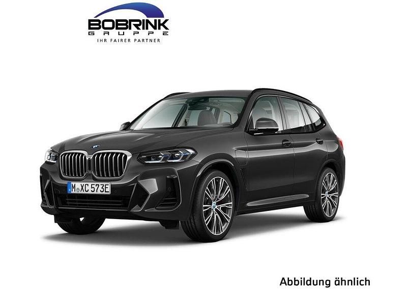 Grau Gebraucht 2022 BMW X3 M Sport SUV | 40.540 € (Fairer Preis) - Bild 1/4