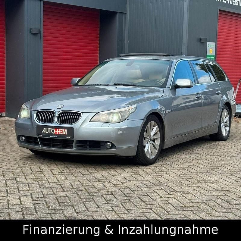Grau Gebraucht 2006 BMW 535 Sport Line Kombi | 4.990 € (Superpreis) - Bild 1/4