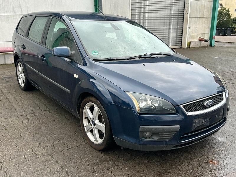 Gebraucht Ford Focus 116 PS (85 kW) 2006 Blau Kombi
