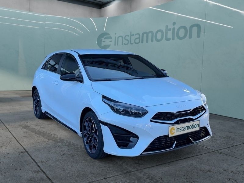 Neu Kia Ceed GT-Line 140 PS (102 kW) 2025 Weiß Kleinwagen
