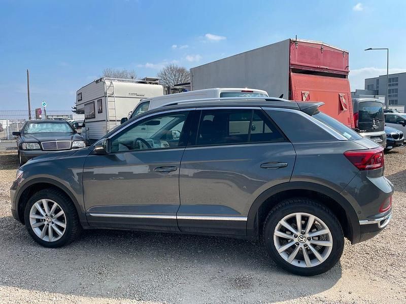 Gebraucht VW T-Roc Style 150 PS (110 kW) 2022 Grau SUV