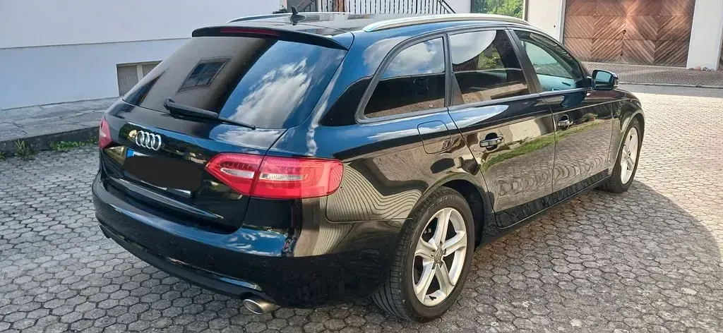 Gebraucht Audi A4 Ambition 204 PS (150 kW) 2013 Schwarz Kombi