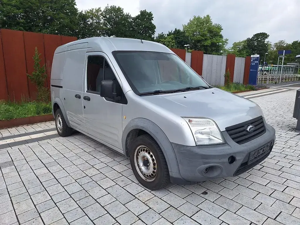 Gebraucht Ford Transit Connect 110 PS (80 kW) 2011 Silber Van / Kleinbus