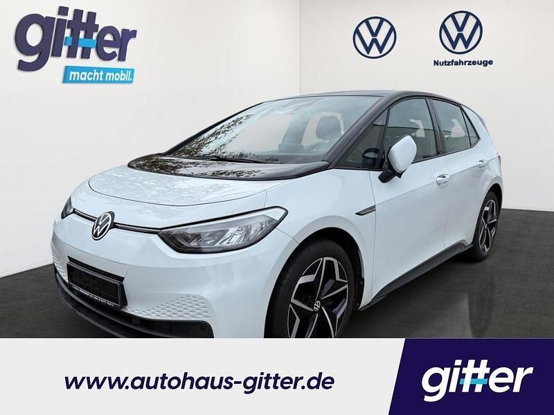 Gletscherweiß metallic Gebraucht 2021 VW ID.3 Pro Performance Kleinwagen | 17.399 € (Guter Preis) - Bild 1/4