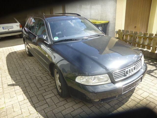 Usata Audi A4 150 CV (110 kW) 2000 Nero Station wagon