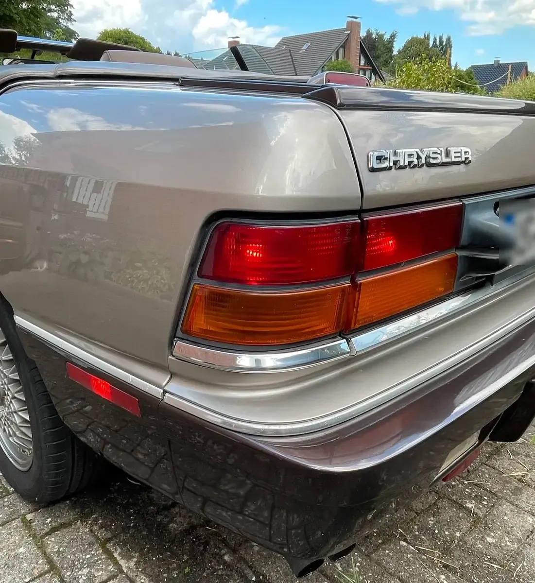Gebraucht Chrysler Le Baron 177 PS (130 kW) 1990 Gold Cabrio