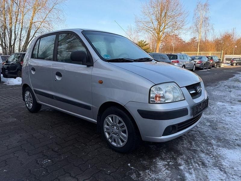 Gebraucht Hyundai Atos 63 PS (46 kW) 2007 Silber Kleinwagen