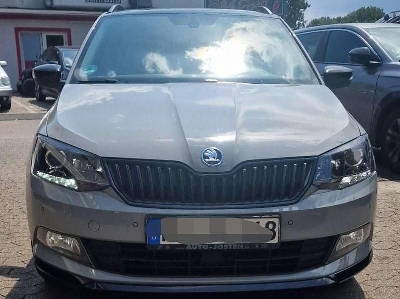 Grau Gebraucht 2018 Skoda Fabia Monte Carlo Limousine | 7.550 € (Guter Preis) - Bild 1/4