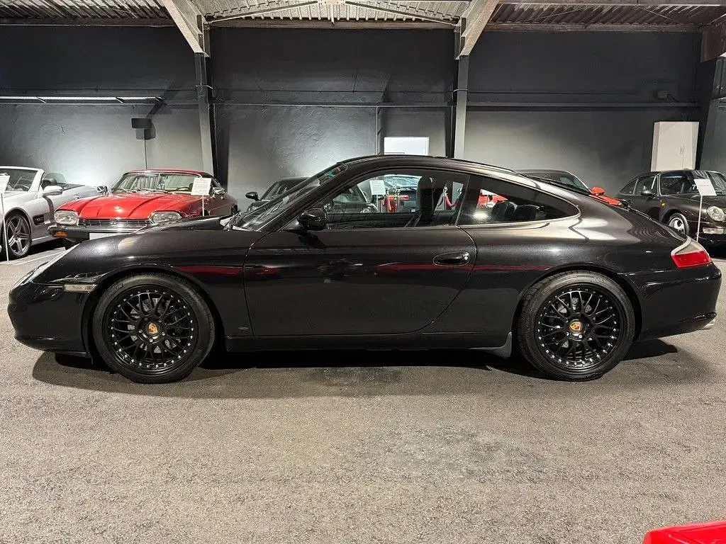 Gebraucht Porsche 911 Carrera 320 PS (235 kW) 2003 Schwarz