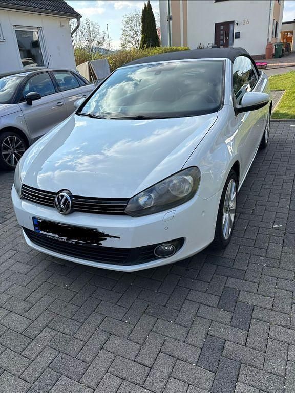 Gebraucht VW Golf Cabriolet 122 PS (89 kW) 2012 Weiß Cabrio