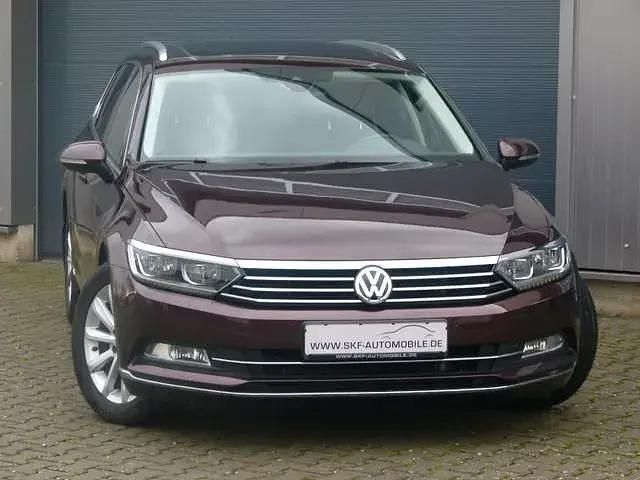 Second-hand VW Passat Highline 250 CP (183 kW) 2017 Roșu Break