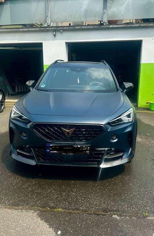 Blau Gebraucht 2023 Cupra Formentor VZ SUV | 45.000 € - Bild 1/4