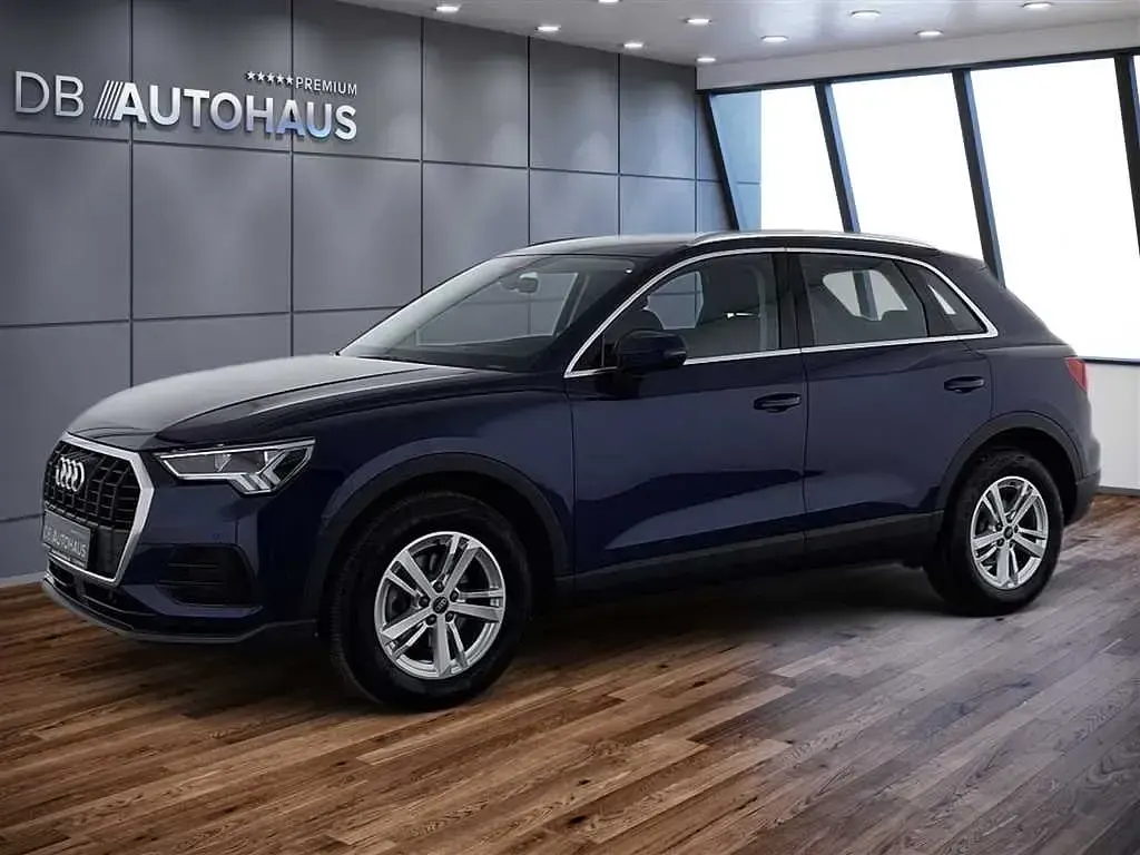 Gebraucht Audi Q3 Ambiente 150 PS (110 kW) 2024 SUV