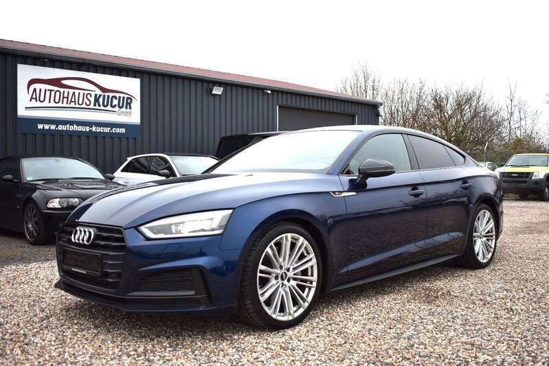 Navarrablau metallic Gebraucht 2019 Audi A5 Sportback S-Line Coupé | 23.995 € (Superpreis) - Bild 1/4