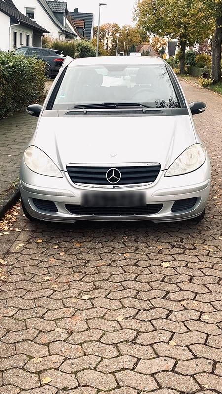 Silber Gebraucht 2007 Mercedes A150 Kleinwagen | 700 € (Guter Preis) - Bild 1/4
