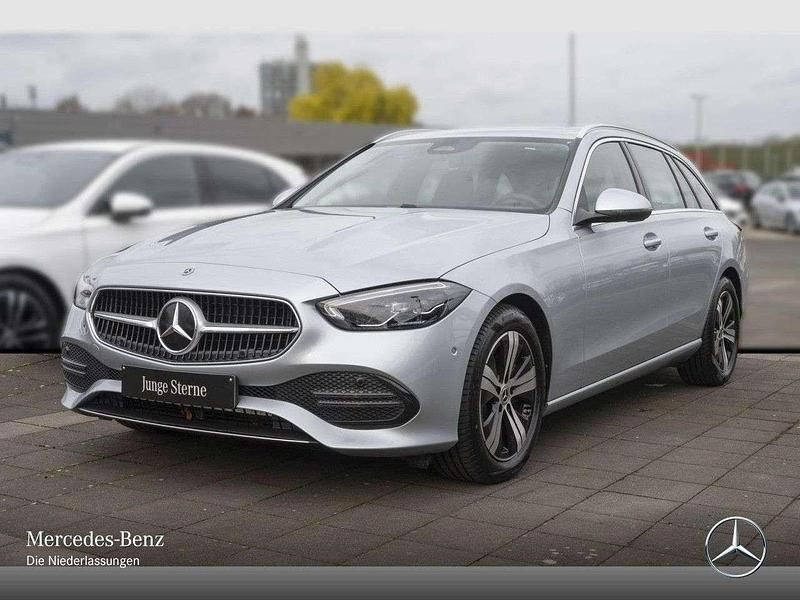 Gebraucht Mercedes C220 Avantgarde 200 PS (147 kW) 2024 Hightechsilber Kombi