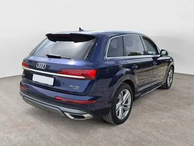 Gebraucht Audi Q7 S-Line 286 PS (210 kW) 2022 Navarrablau metallic SUV