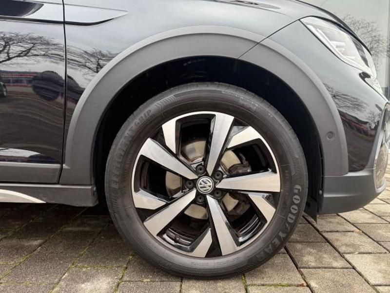 Gebraucht VW Taigo Style 150 PS (110 kW) 2022 Deep black perleffekt SUV
