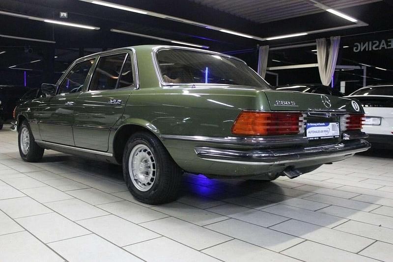 Gebraucht Mercedes S280 156 PS (114 kW) 1979 Zypressengrün metallic Limousine