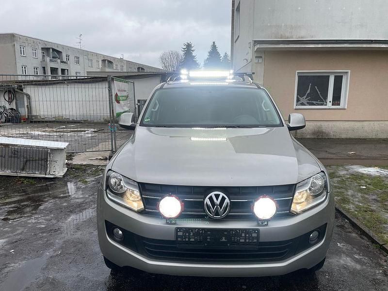 Gebraucht VW Amarok Trendline 163 PS (119 kW) 2012 Beige Abholung