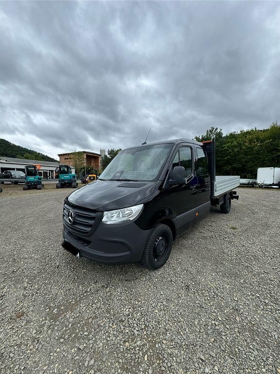 Neu Mercedes Sprinter 170 PS (125 kW) 2025 Schwarz Van
