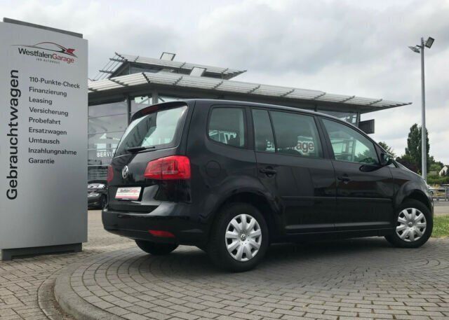 Gebraucht VW Touran 105 PS (77 kW) 2015 Schwarz Van / Kleinbus