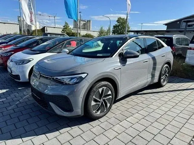 Gebraucht VW ID.5 Pro Performance 150 kW (204 PS) 2023 Grau SUV