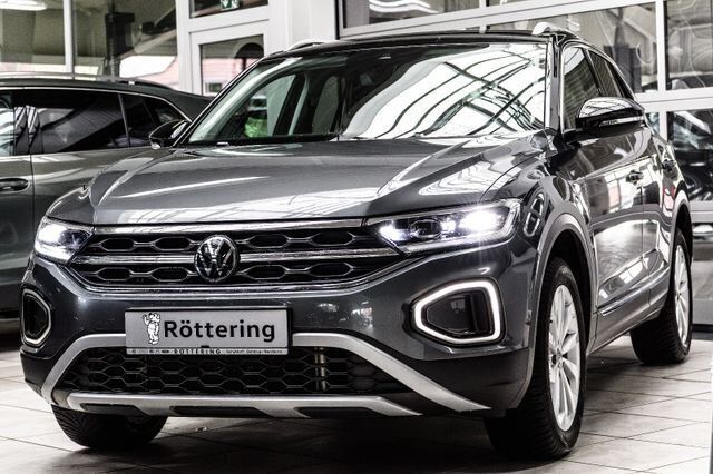 Gebraucht VW T-Roc Style 150 PS (110 kW) 2024 Grau SUV