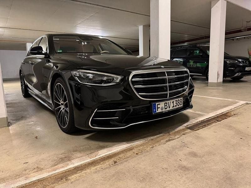 Schwarz Gebraucht 2022 Mercedes S400 Limousine | 89.500 € (Etwas zu teuer) - Bild 1/4