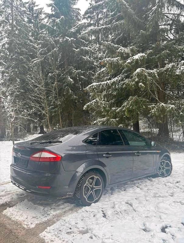 Gebraucht Ford Mondeo 145 PS (106 kW) 2008 Grau Limousine